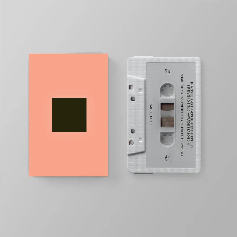 - Foldable and portable cat bagSABLE, fABLE (Cassette)
