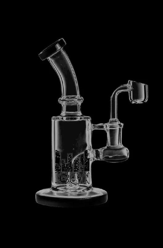 ---Diamond Glass Icon 'Hobbit" Dab Rig