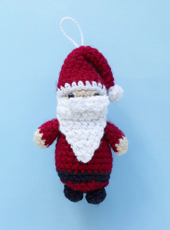 - ​​Christmas pet Christmas clothingFestive Santa (Crochet)