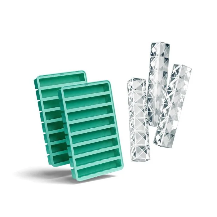 - Dog anti-slip matZoku Ice Tray Set of 2 | Prism Bottle