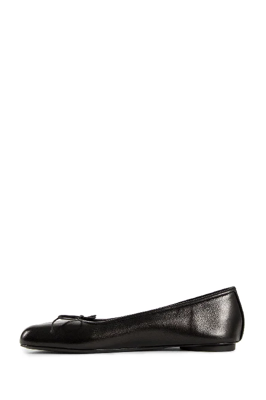 BALENCIAGA WOMAN BLACK FLATS